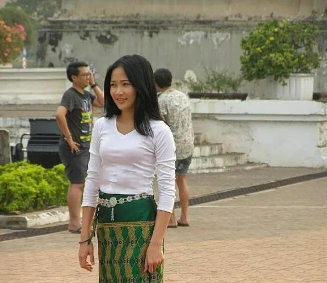 老挝在建机场,老挝修建飞机场