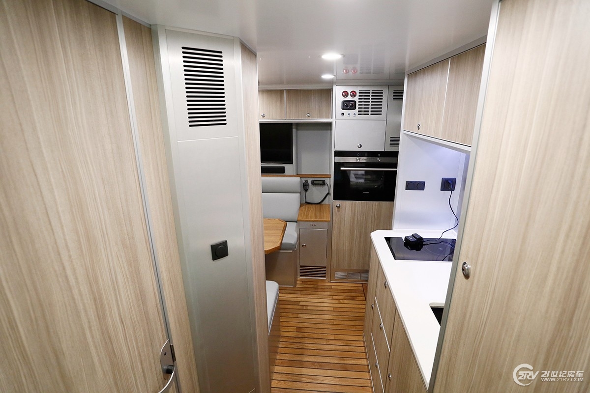 诺马迪森房车100万以内,1300万诺马迪森越野房车旅游