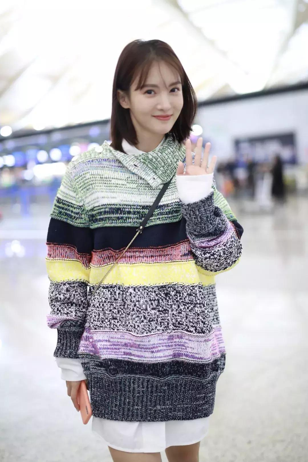 米兰时装周明星造型和模特对比,米兰时装周明星看秀造型