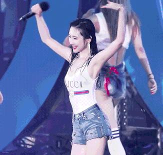 从过气女团到solo天后，宣美是如何在残酷的韩娱圈站稳的？