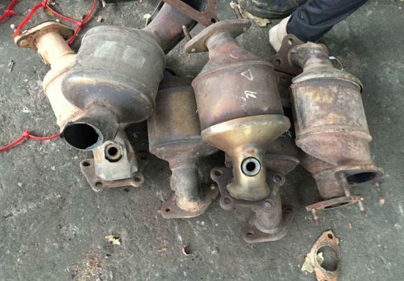 修车后必须带走的4个零件,修车时这几个零件一定记得拿回