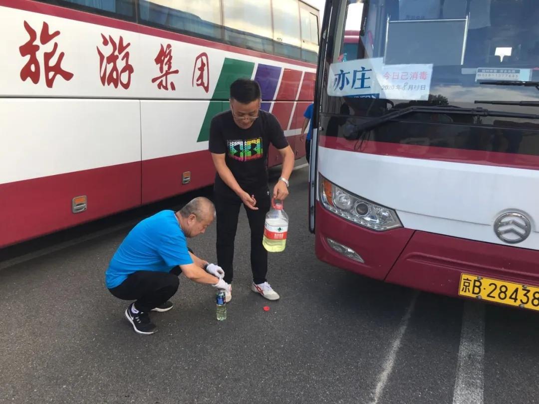 大巴司机是干什么的,大巴车司机怎么运营