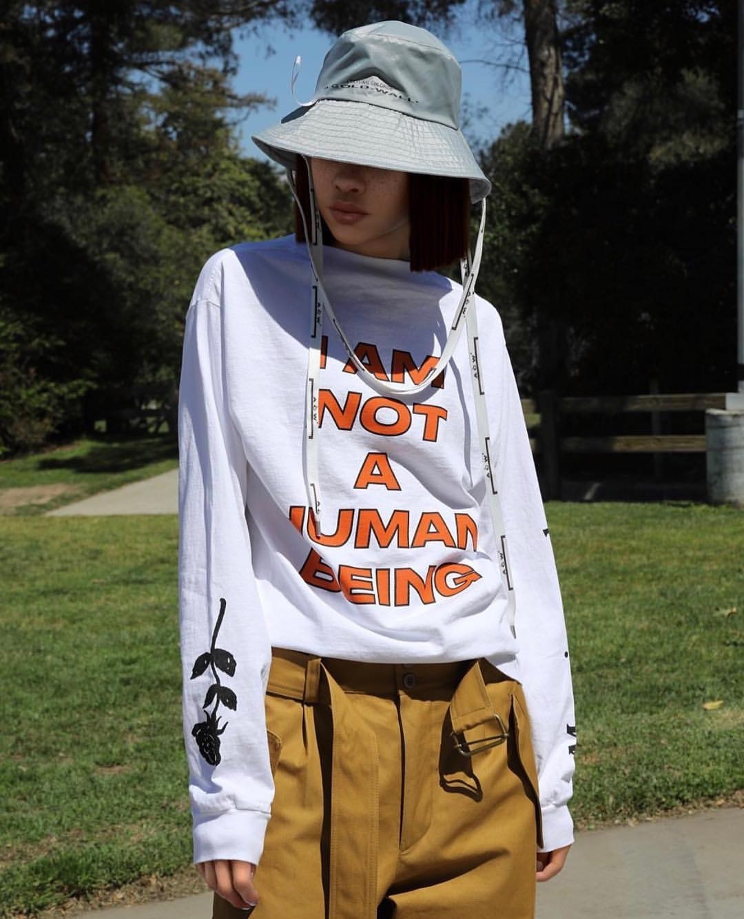 比假脸网红更可怕的虚拟网红，称霸时尚圈？