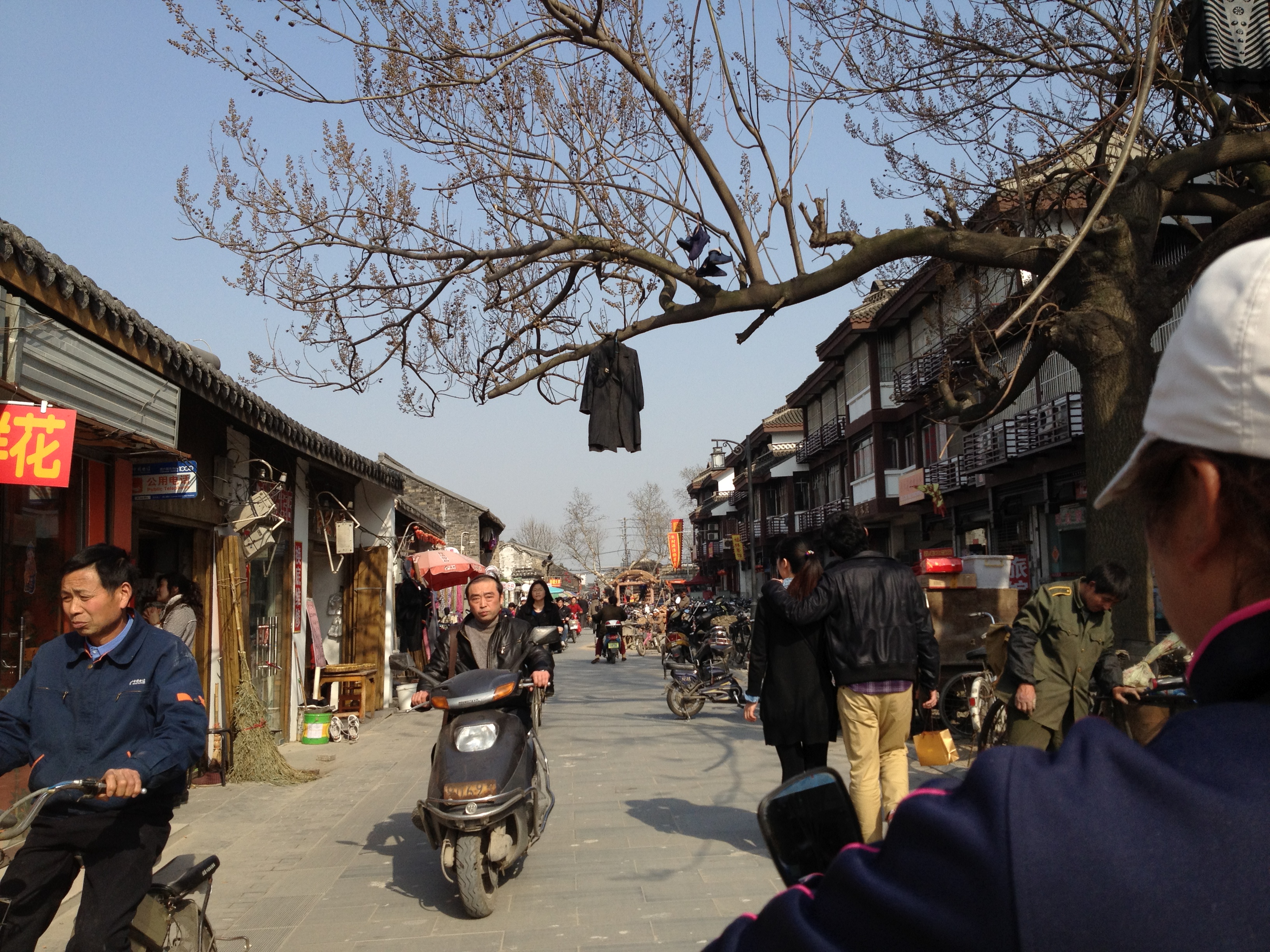 得于运河又失于运河的扬州值得去吗？为什么年轻人不愿意留下来？