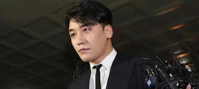 偶像卖假口罩，贾跃亭被索赔40亿赡养费，失德的瞬间结局已经注定