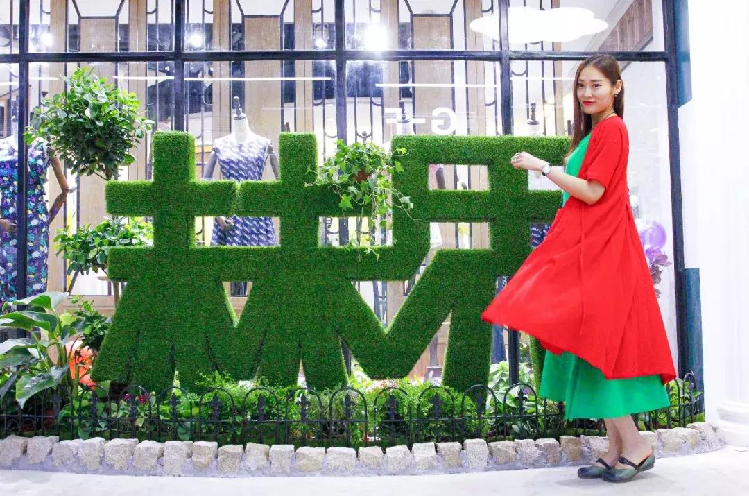 郑州火车站名牌店,郑州火车站大商场有哪些