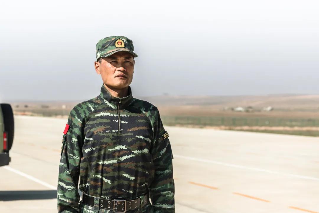 努力建设国际一流的反恐特战劲旅,努力锻造世界一流反恐特战劲旅