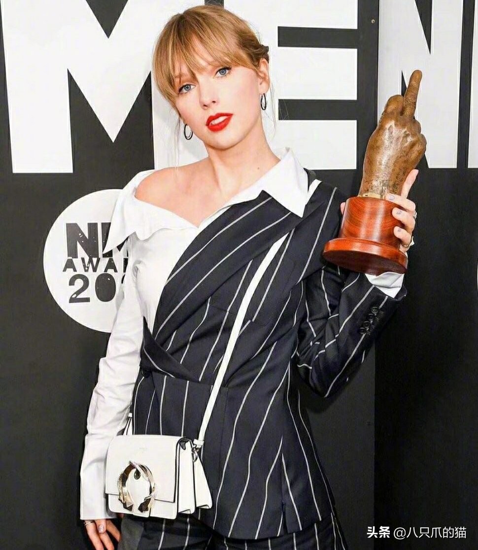 霉霉style现场服装,霉霉穿搭私服