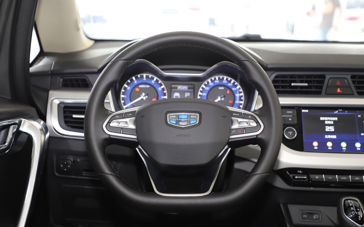 吉利远景x3现在值得入手吗,吉利远景x3值得购买