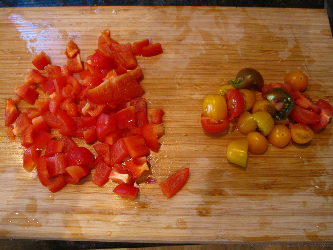 做意面时，面条过凉水就错了，多数人不懂，难怪炒面粘锅不顺滑