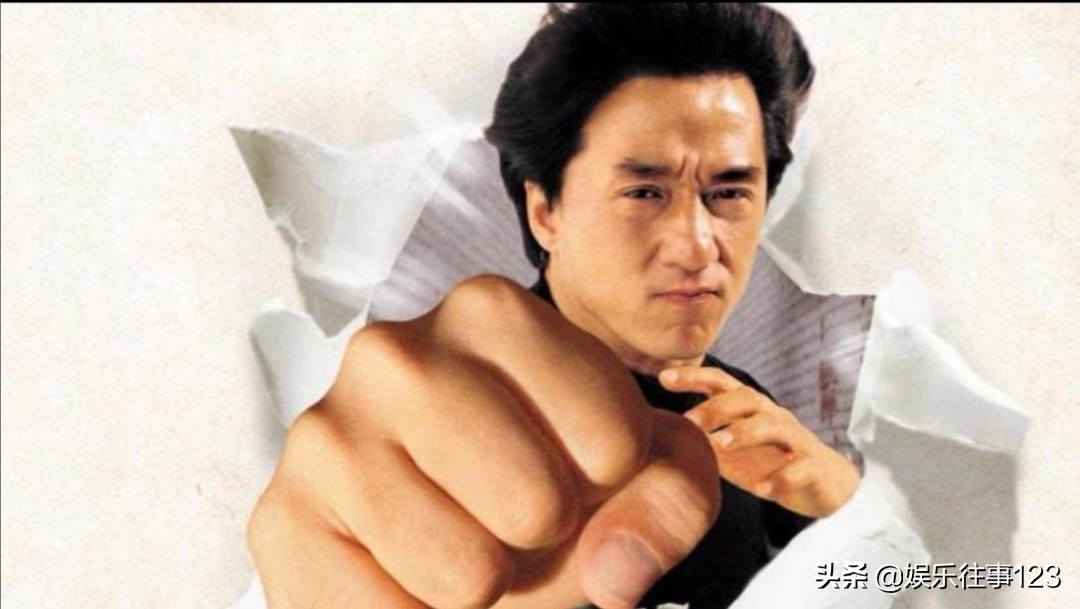 成龙在娱乐圈的地位和影响,成龙为什么在娱乐圈地位一直很高