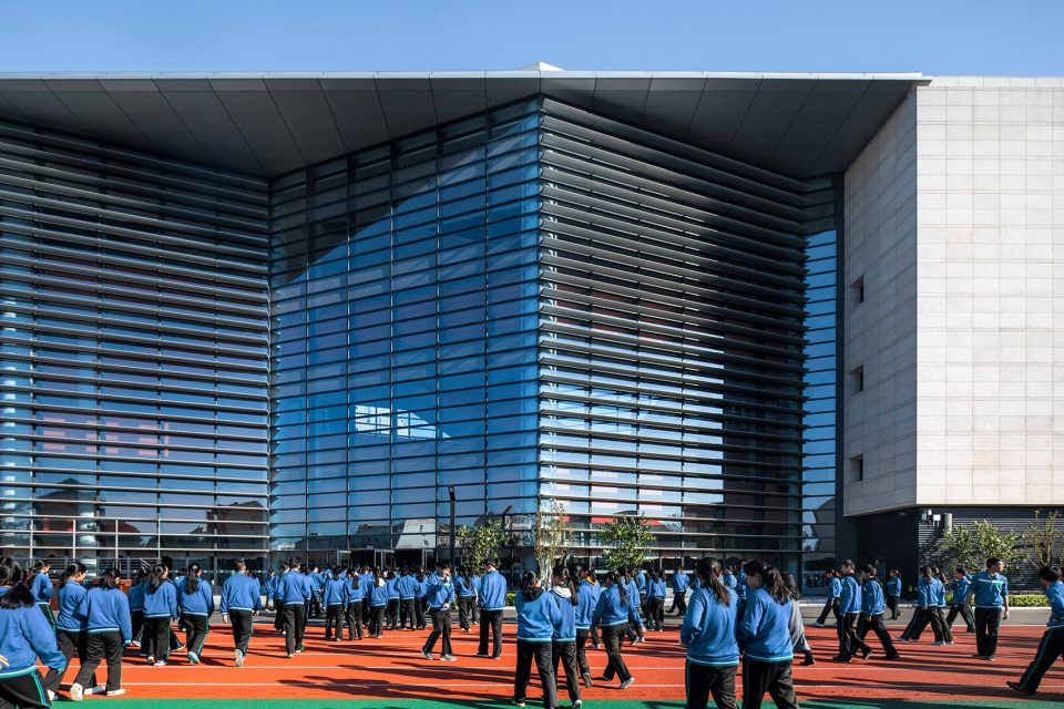 天津泰达一中——神奇的“麻花辫”