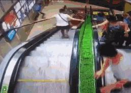 婴儿车安全风险有多大,婴儿推车安全性最高