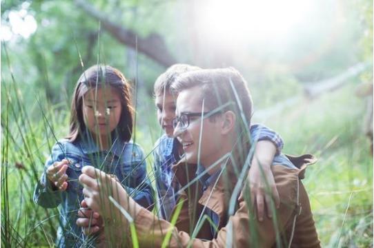 幼儿园老师让孩子瞬间安静,幼儿园老师让小孩静下来