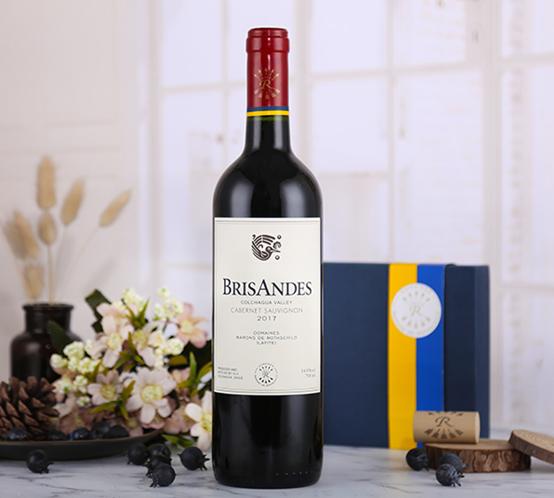 酒庄老板品红酒,酒庄老板说红酒