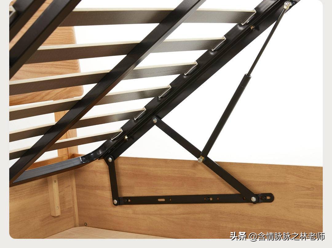 8平方小户型床带飘窗,8平米的小户型床