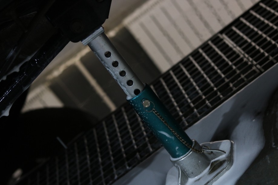 怪兽修车:修复一辆09款中东版丰田霸道,最终旧车变新车