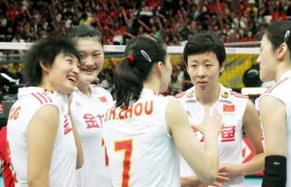 中国女排奋斗经历简短20字,排球运动简史中国女排