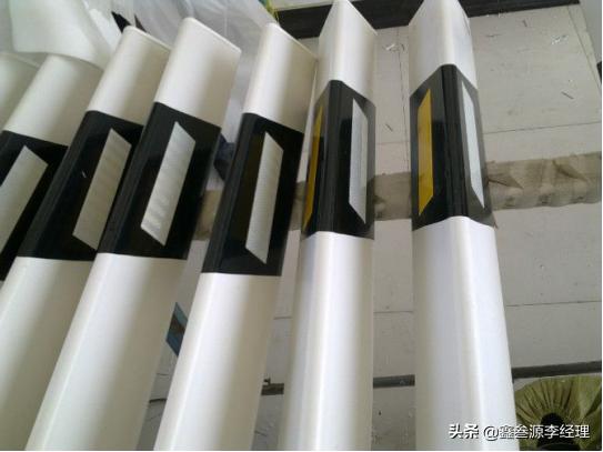 夏天柱式轮廓标该怎么养护