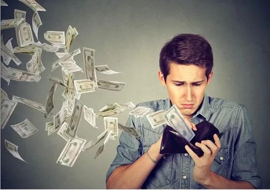 为什么日本优衣库比国内便宜,为啥我觉得优衣库很贵