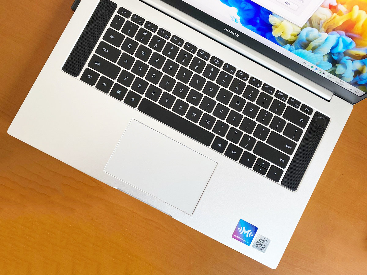 荣耀magicbookpro20204500u版测评,荣耀magicbookpro2020款怎么样