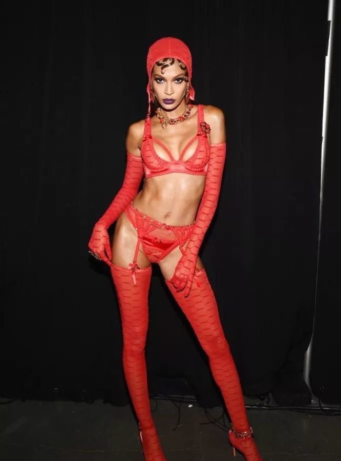 鬼鬼吴映洁牛仔裤高清写真,鬼鬼吴映洁丹宁