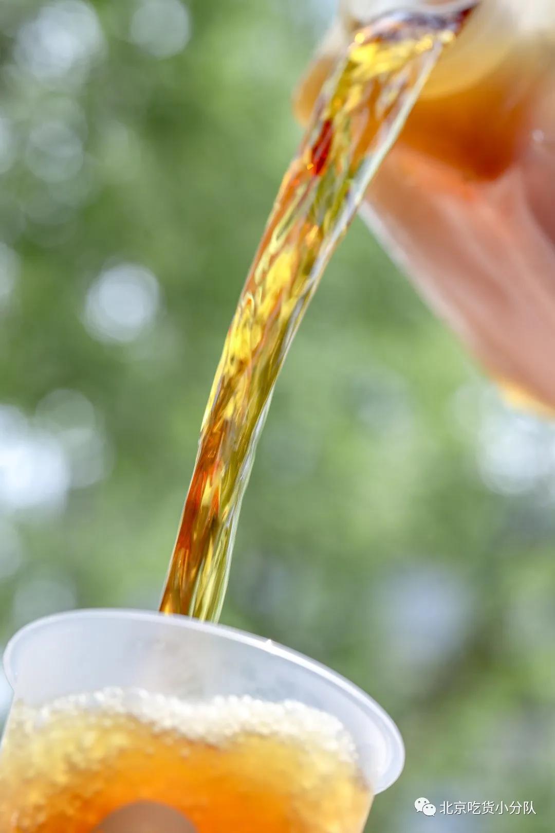 喜茶金菠萝图片,喜茶满杯金菠萝芝芝芒芒冰全糖