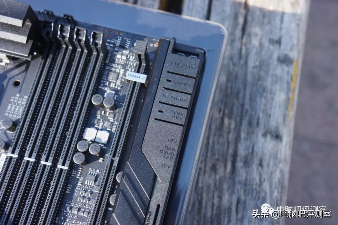 华硕rogmaximusxiii双卡,华硕rogmaximus主板对比