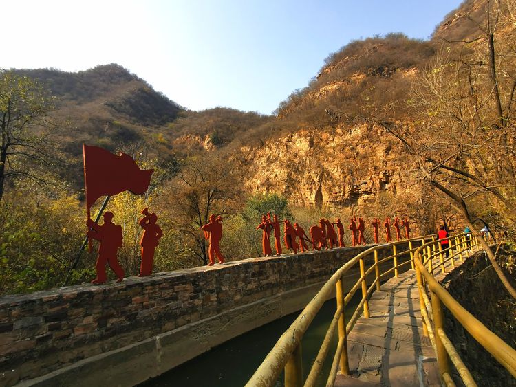 湖北卫视人工天河红旗渠纪录片,实拍人工天河红旗渠视频