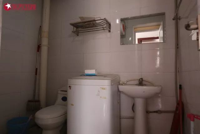 大师设计的湖景房,设计师设计两百平别墅