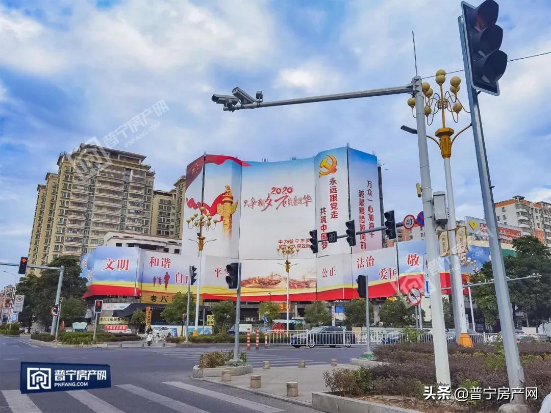 普宁商业街门楼原效果图,普宁大道以前的门楼