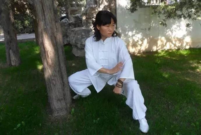 马步到底练什么,马步撑不住怎么办