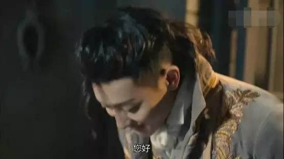 热血同行易烊千玺黄子韬,热血同行里黄子韬报仇发型照片