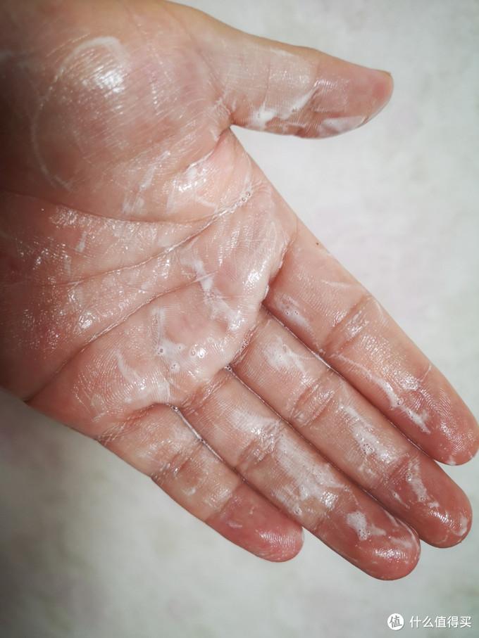 用这些年无限回购的平价护肤单品告诉你：平价化妆品≠不好用