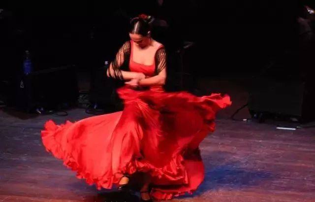 西班牙自驾游最新视频,西班牙旅游攻略14天自由行