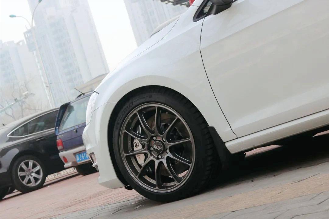 怪兽修车完整版,怪兽修车途锐