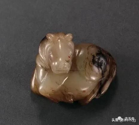 古玉孔道内外包浆沁色一致,古玉有沁色好还是无沁色好