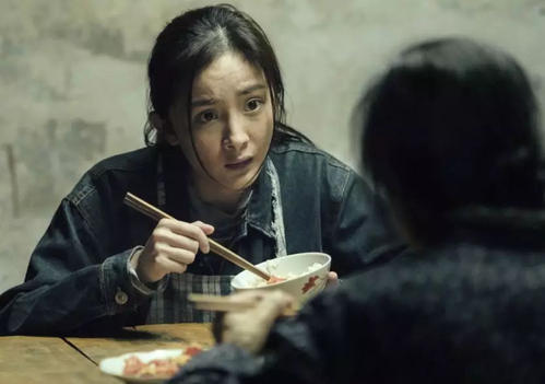 刘诗诗当妈袁立为何蹭热度？看看她到底是怎样的人