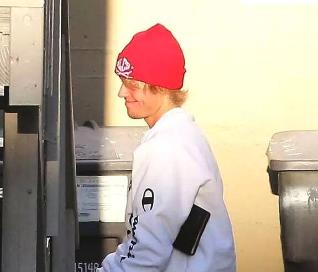 champion美国冠军属于高端产品吗,champion品牌历史