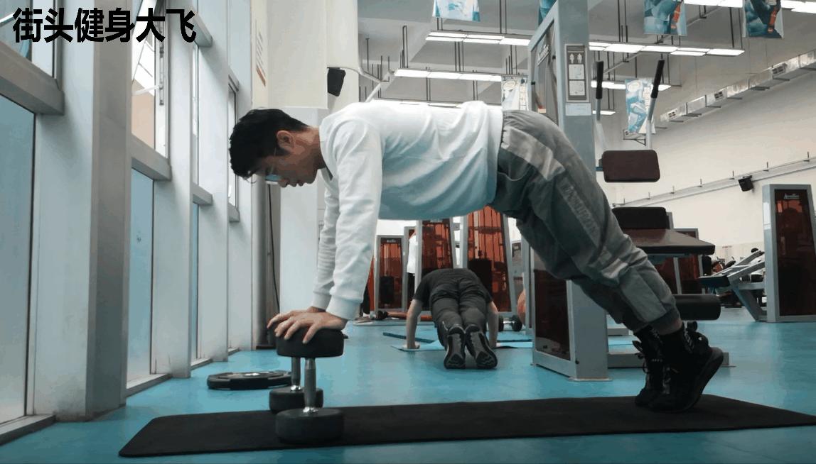 练俯卧撑怎样才能达到增肌的效果,俯卧撑增肌训练一次做几个合适