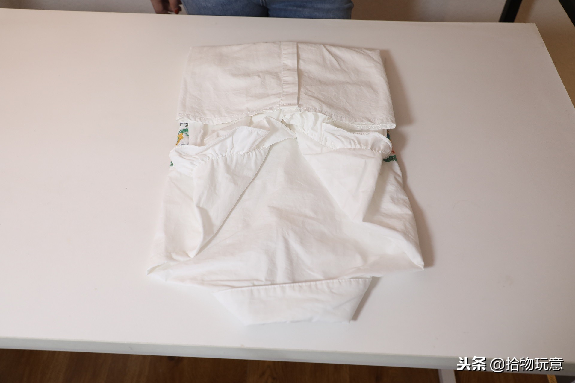 叠衣服整理妙招,叠衣服上衣收纳整理技巧