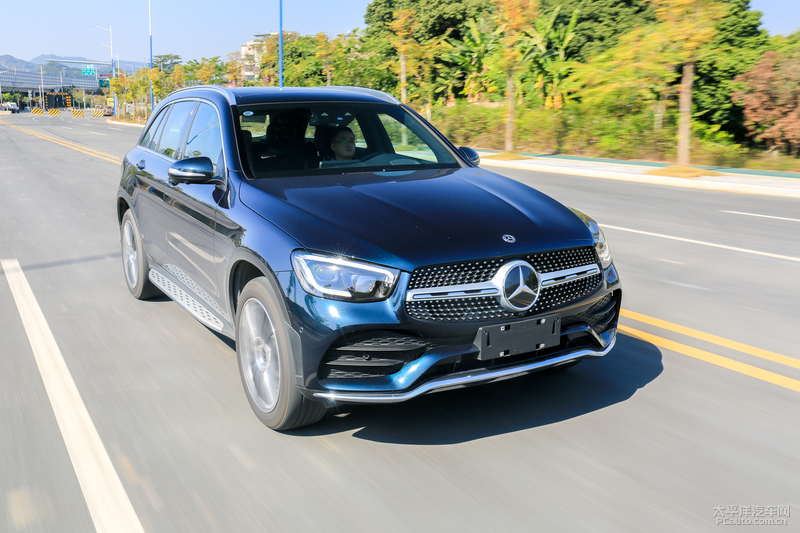 glc300l2021款和2020款的区别,2016款奔驰glc300豪华测试