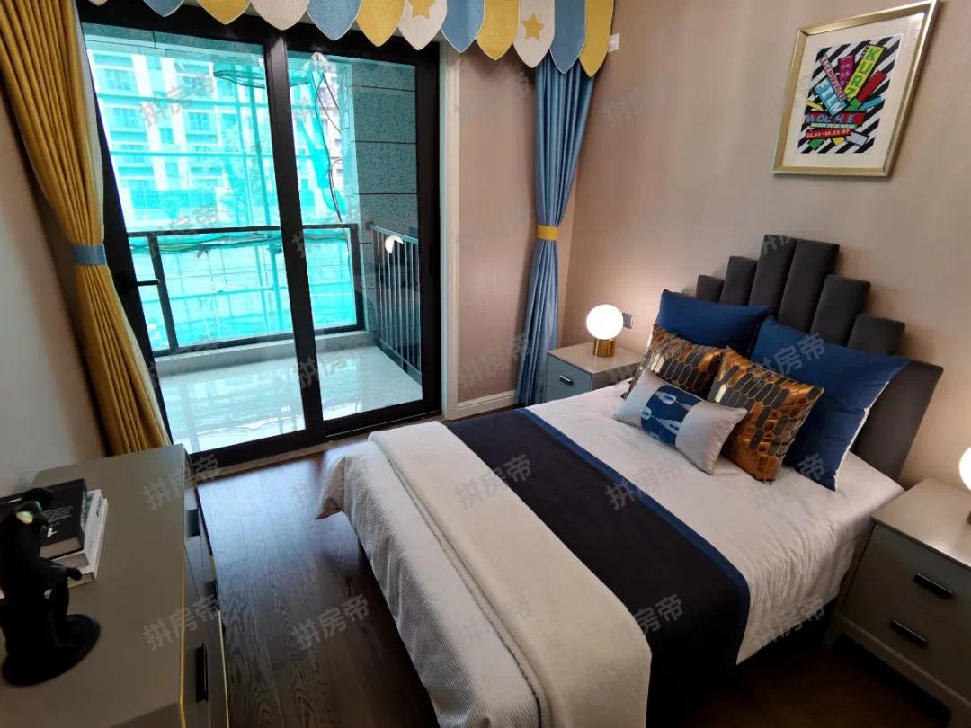 南京地铁小镇一期,南京地铁小镇的房子值得投资