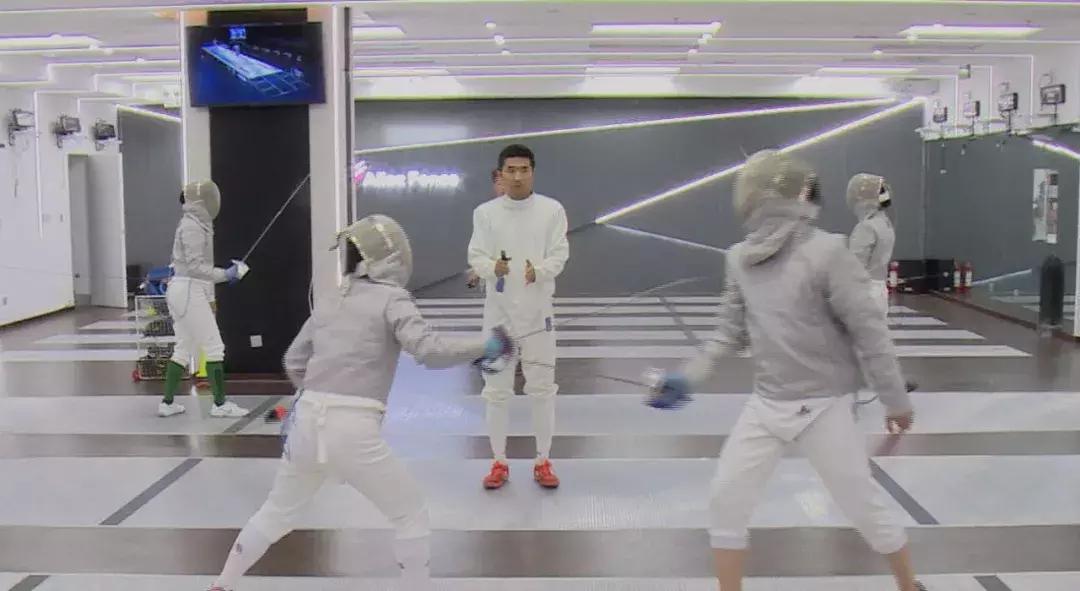 格斗中的芭蕾比赛,格斗芭蕾舞