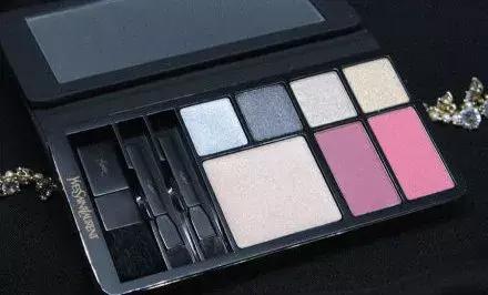 都坐等赵丽颖官宣怀孕？代购却盯着她背后这波流量……