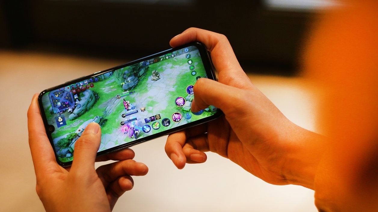 畅享10s续航,华为畅享10s测评刷抖音