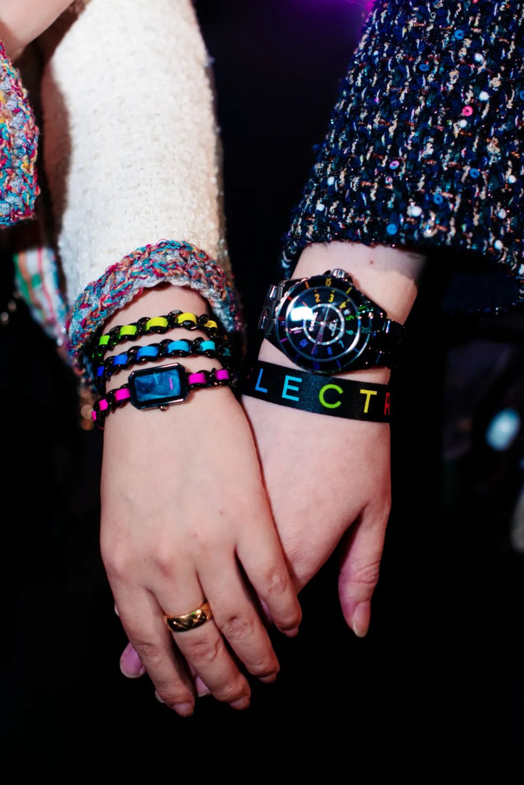 夏天出门戴手表,夏天戴表不好看