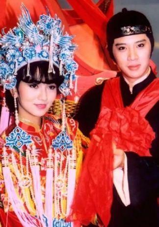 欧阳娜娜化妆水,欧阳娜娜有多强