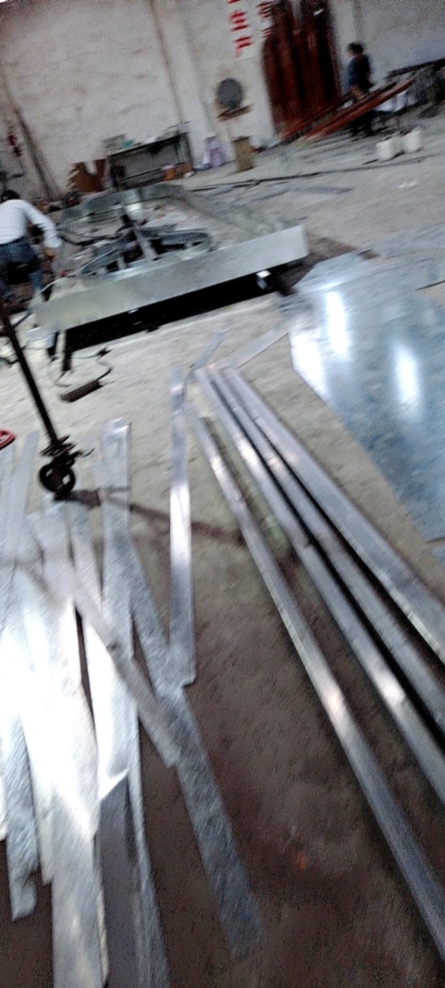 红顶辉腾不锈钢金属制品有限公司