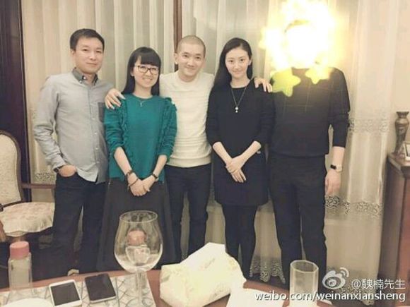 央视MV曝明星背后“推手”：佟丽娅的是陈思诚，林允的是周星驰